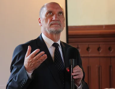 Miniatura: Macierewicz ma nadzieję na zakończenie...