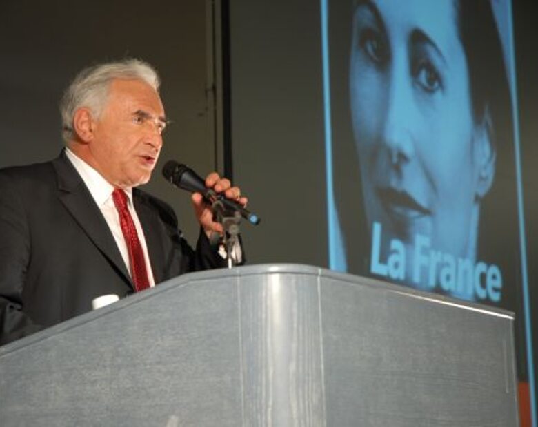 Miniatura: Dominique Strauss-Kahn żąda od pokojówki...