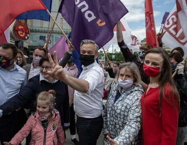 Miniatura: Fanka PiS przerwała wystąpienie Biedronia....