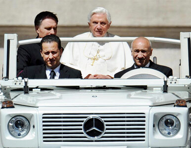 Miniatura: Skandal w Watykanie. "Papież zasmucony i...