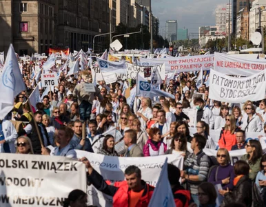 Miniatura: Radziwiłł wyszedł do protestujących. Winą...