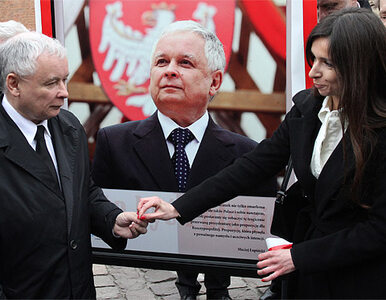 Miniatura: Kaczyński pod Wawelem: walczymy o pamięć...