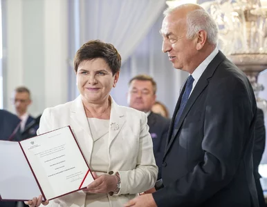 Miniatura: W wyborach do PE Beata Szydło zdeklasowała...