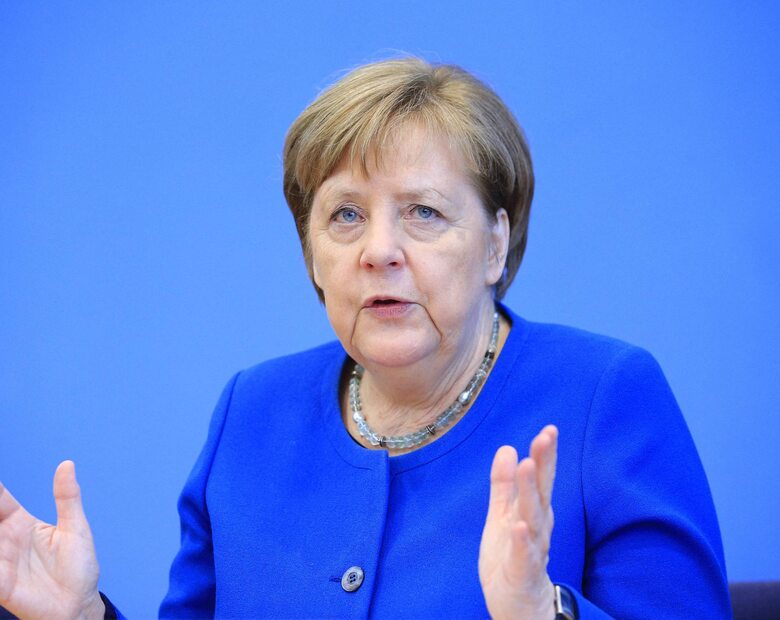 Miniatura: Angela Merkel: Od 60 do 70 proc. ludności...
