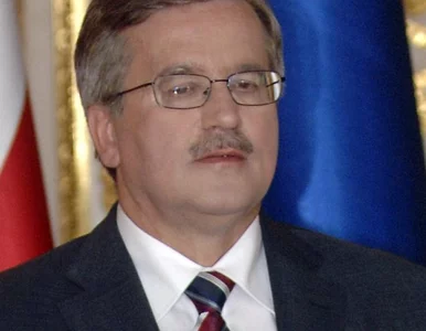 Miniatura: Komorowski pochwali i będzie bronić...