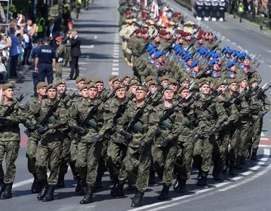 Miniatura: NA ŻYWO: Obchody Święta Wojska Polskiego w...