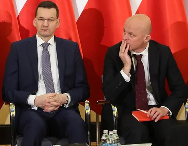 Miniatura: O czym szepczą korytarze. Morawiecki...