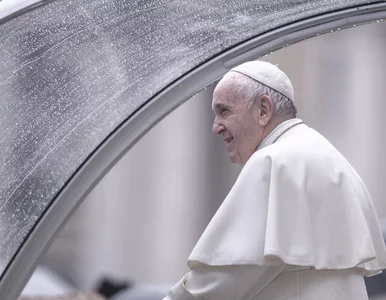 Miniatura: Franciszek ucałował stopy skonfliktowanych...