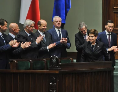 Miniatura: Niemiecka prasa o expose Szydło: "Ponure...