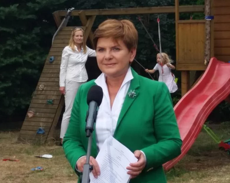 Miniatura: Szydło: Jeśli rolników zatrzymano, bo...