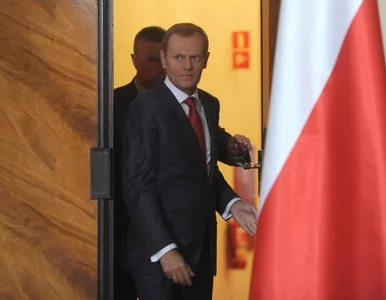 Miniatura: Tusk podał się do dymisji. SLD oburzone