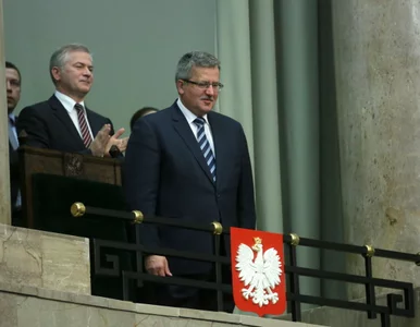 Miniatura: Komorowski o exposé: ciekawe. O Tusku:...