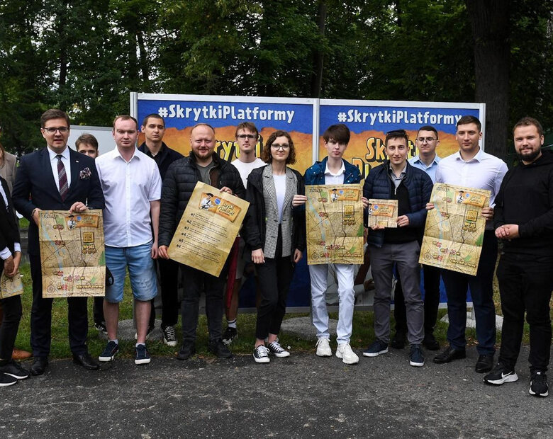 PiS zaprasza do gry terenowej „Skrytki Platformy”. Wiceminister o...