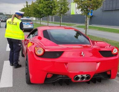 Miniatura: W Ferrari szalał ulicami Częstochowy....