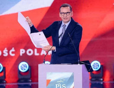 Miniatura: Morawiecki pokazał „teczkę Tuska”....