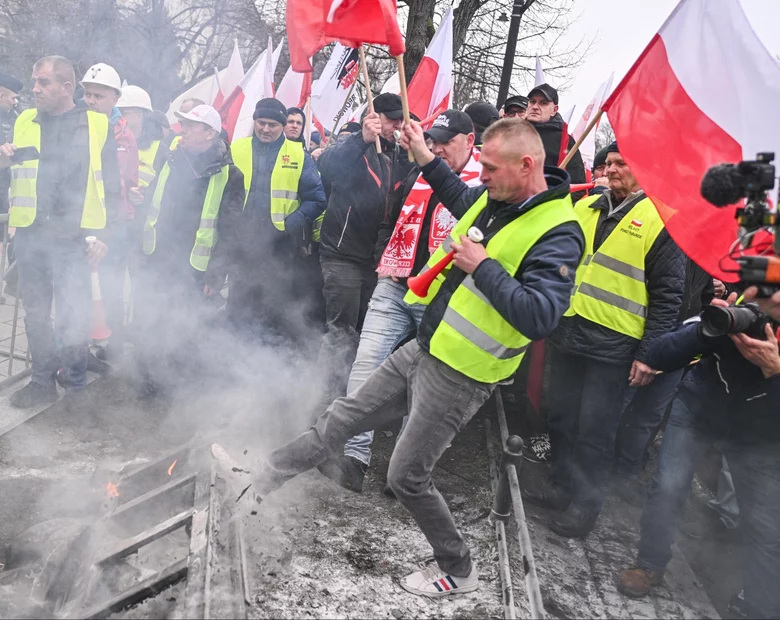 Miniatura: Szef „Solidarności” wsparł protest...