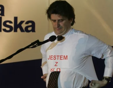 Miniatura: Msza nie może być nad urną. Palikot:...