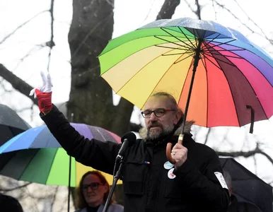 Miniatura: Lider KOD wydaje książkę. „Buntownika”...