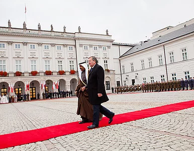 Miniatura: Komorowski chce mieć Katar na giełdzie