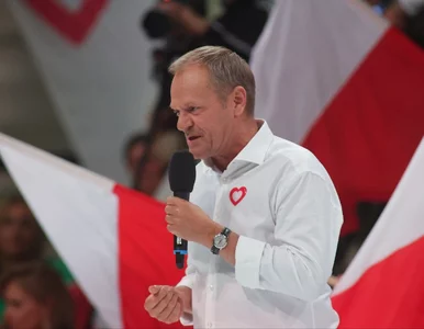 Miniatura: Tusk o „niepokojących pogłoskach”. Dowódcy...