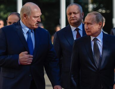 Łukaszenka rozmawiał z Putinem. Tematem kryzys migracyjny przy granicy z...