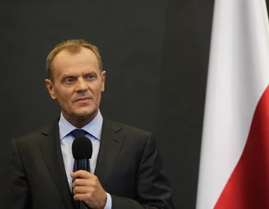 Miniatura: Tusk do Michnika: PO dostaje łomot od mediów