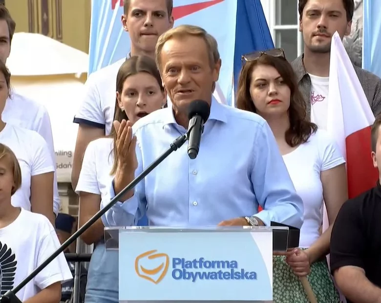 Miniatura: Tusk w Gdańsku: PiS chce wprowadzić w...