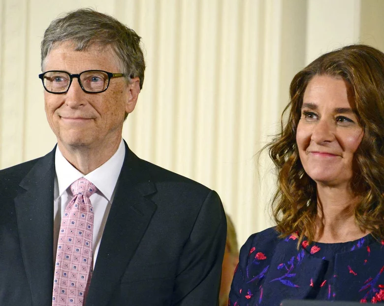 Miniatura: Bill Gates chce „oddać cały majątek”....