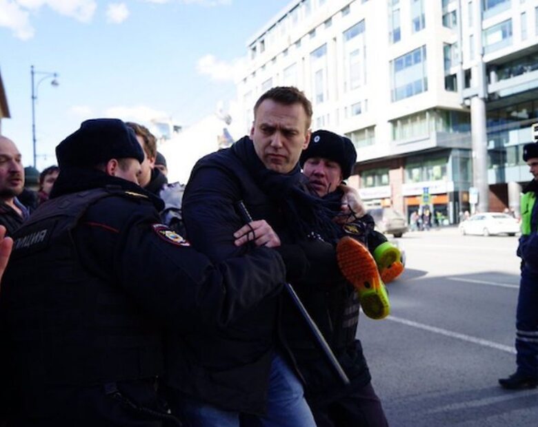 Nawalny ukarany za niedzielny protest. Spędzi w areszcie 15 dni