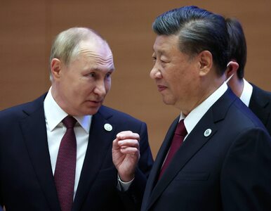 Miniatura: Chińska kroplówka Kremla. Azjatycka potęga...
