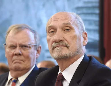 Miniatura: Macierewicz: Rosja zwróciła się do nas o...