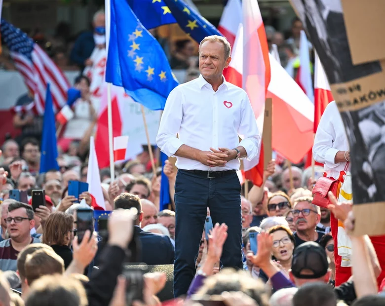 Miniatura: Tusk zwrócił się do Kaczyńskiego. Postawił...