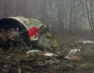 Miniatura: Wrak Tu-154M na lotnisku w Smoleńsku jest...