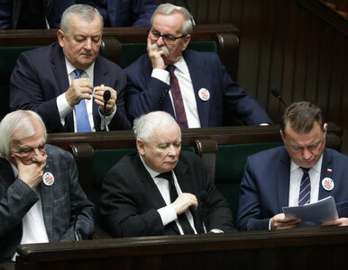 Miniatura: Jarosław Kaczyński ma powód do niepokoju....