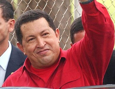 Miniatura: Chavez jedzie na Kubę na chemioterapię
