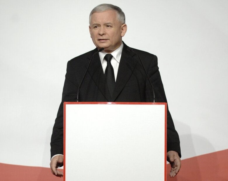 Miniatura: "Kaczyński przypomina mściciela z powieści...