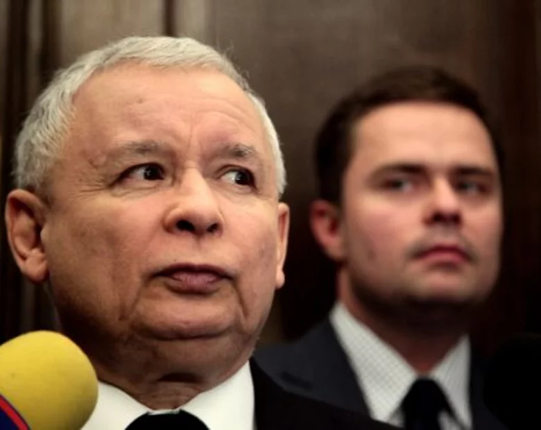 Miniatura: Niesiołowski: Kaczyński jest nikczemny w...