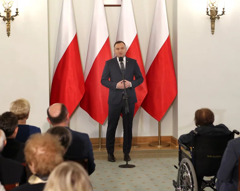 Miniatura: Andrzej Duda: Nowa konstytucja za 2-3...