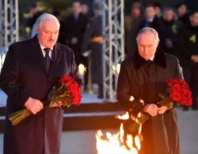 Miniatura: Łukaszenka i Putin w Petersburgu. Padły...