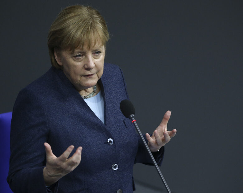 Miniatura: Partia Angeli Merkel triumfuje. Rozgromiła...