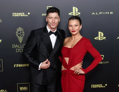 Miniatura: Robert Lewandowski z nagrodą na gali...