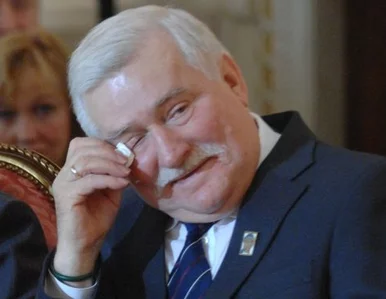 Miniatura: Wałęsa dziękuje za Chrzanowskiego, ale...