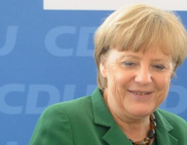 Merkel zapewnia, że przyjmie Hollande`a "z otwartymi ramionami"