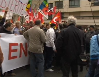 Miniatura: Francuzi protestowali przeciwko "pakietowi...