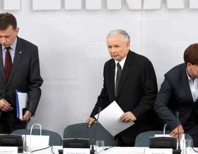 Miniatura: Kaczyński słucha ekonomistów "z pokorą"....