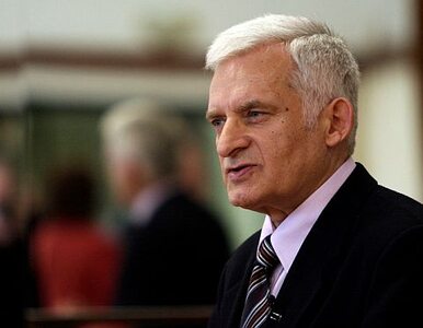 Miniatura: Buzek chce zabrać Białorusi hokejowe...