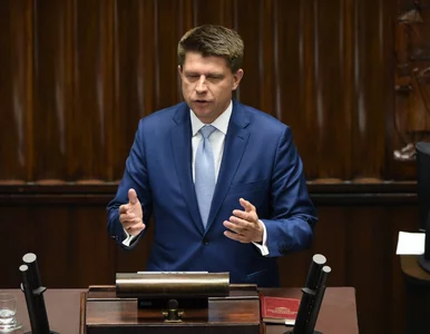 Miniatura: Petru krytycznie o projekcie PiS. "Po jego...