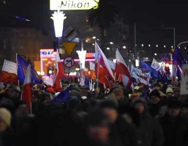 Miniatura: Błaszczak podaje, ile osób było na marszu...