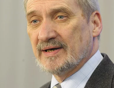 Miniatura: Macierewicz: Pomysł SLD to próba...