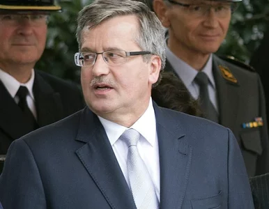 Miniatura: Komorowski i kombatanci pomaszerują "razem...